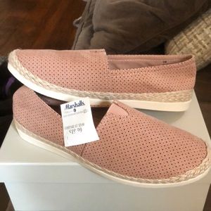 E spirit shoes.  Brand new with tags